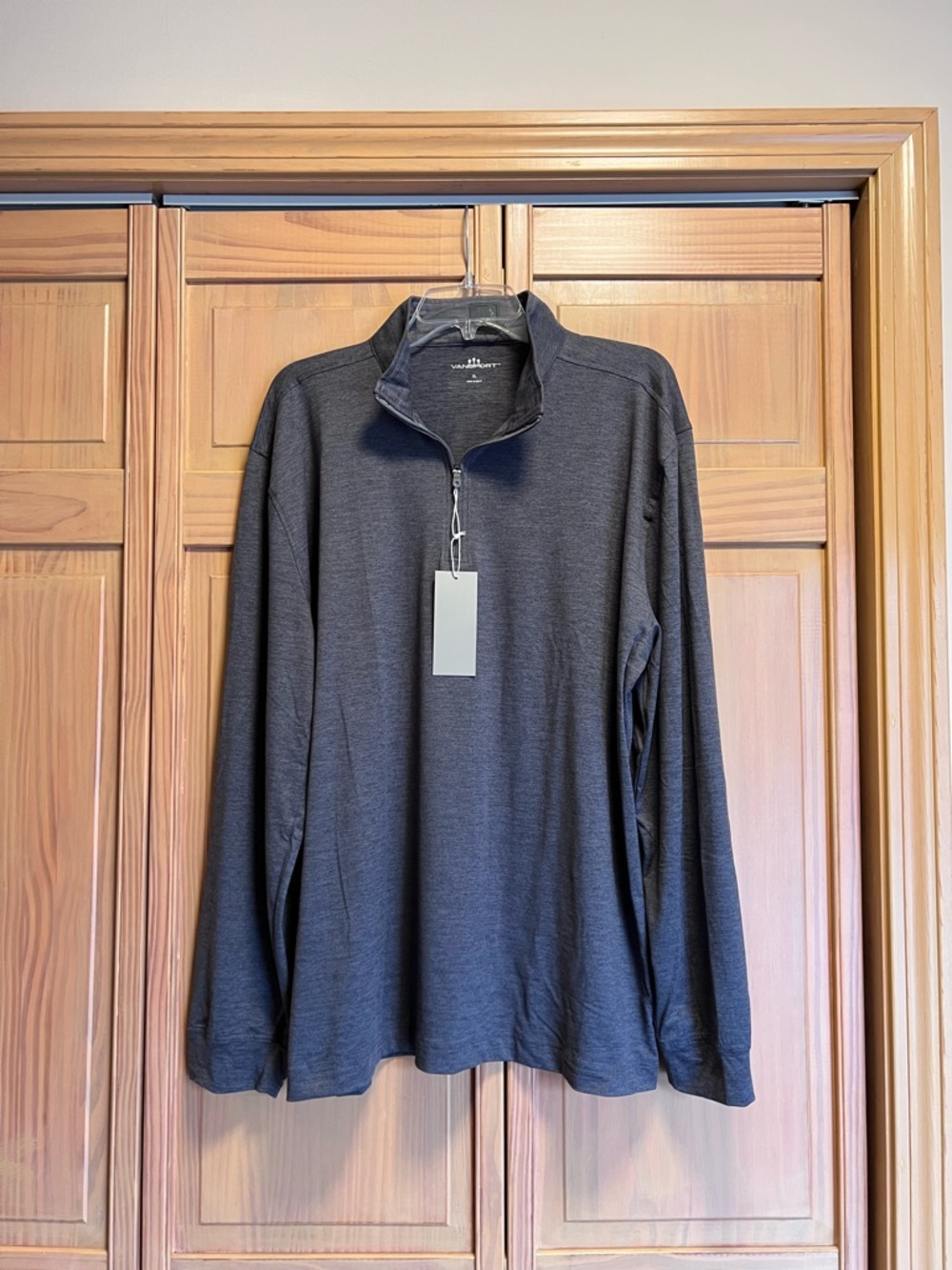 Vansport XL men’s pullover NWT